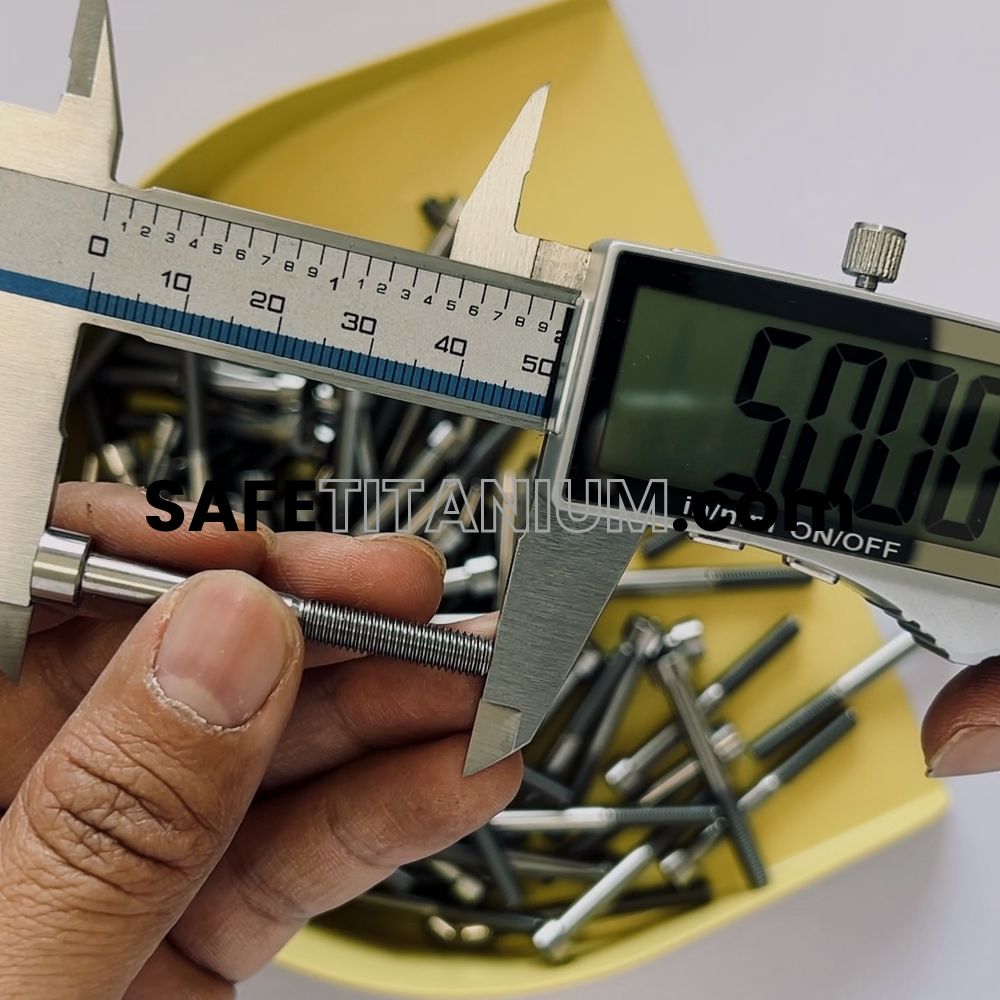 GR5 DIN912 M5×45mm Ti Screws